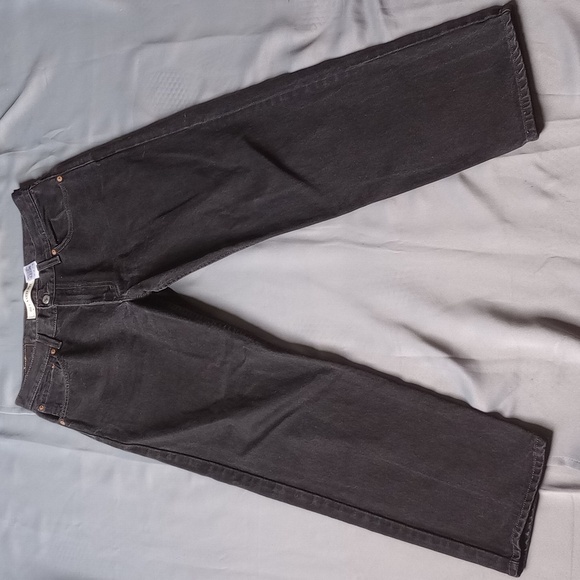 VINTAGE Levis Jeans Size 34x31* Dark Wash Black 550 Straight Baggy Relaxed Denim - Picture 1 of 7